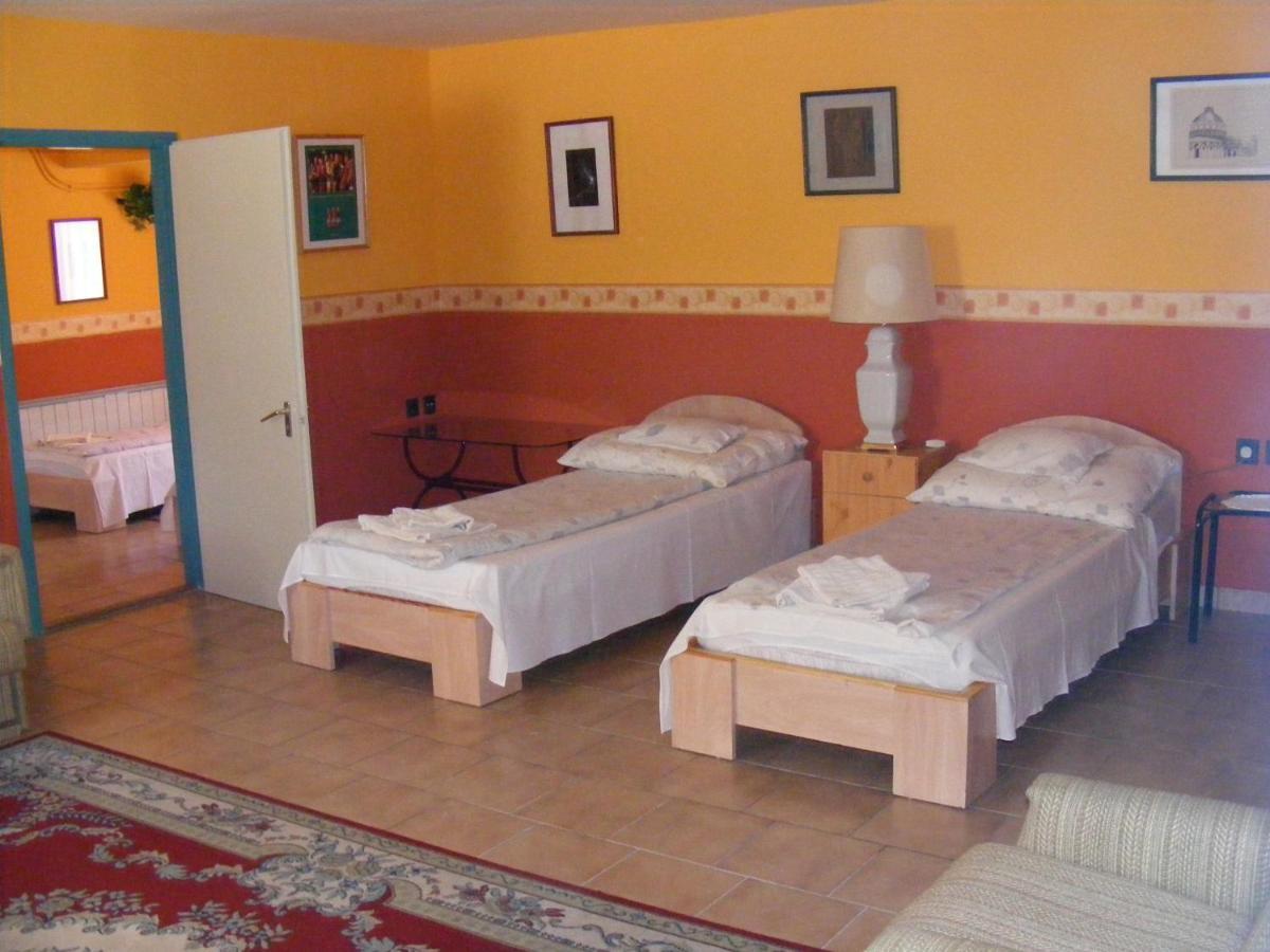 Hotel Pelikan Hódmezővásárhely Exteriér fotografie